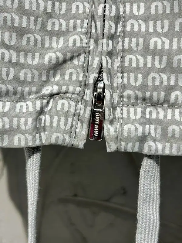 MiuMiu S-L xjtx02 (3)